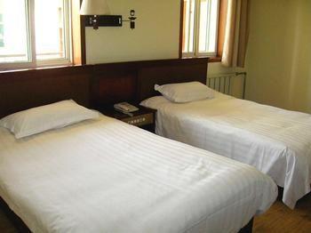 Juranzhijia Business Hotel Tế Nam Ngoại thất bức ảnh