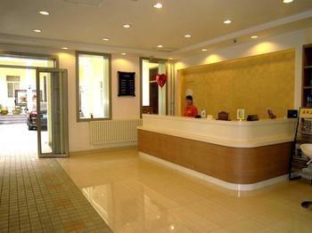 Juranzhijia Business Hotel Tế Nam Ngoại thất bức ảnh